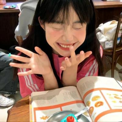 这个女配有点甜